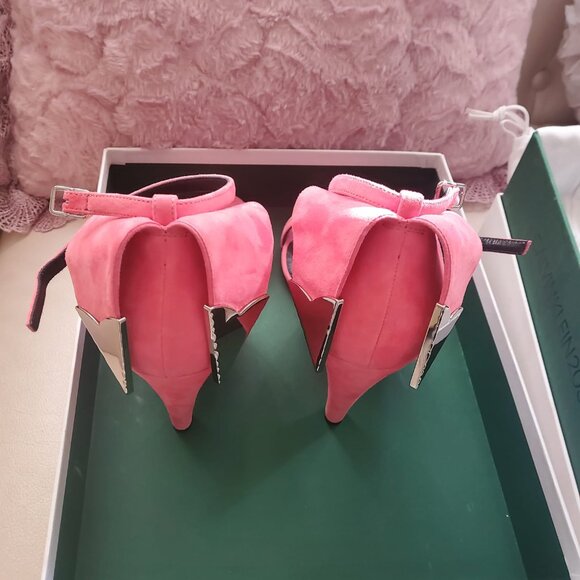 Calvin Klein 205W39NYC Blush Suede Letitia Sandals 38,5M Brand New. - Picture 5 of 8
